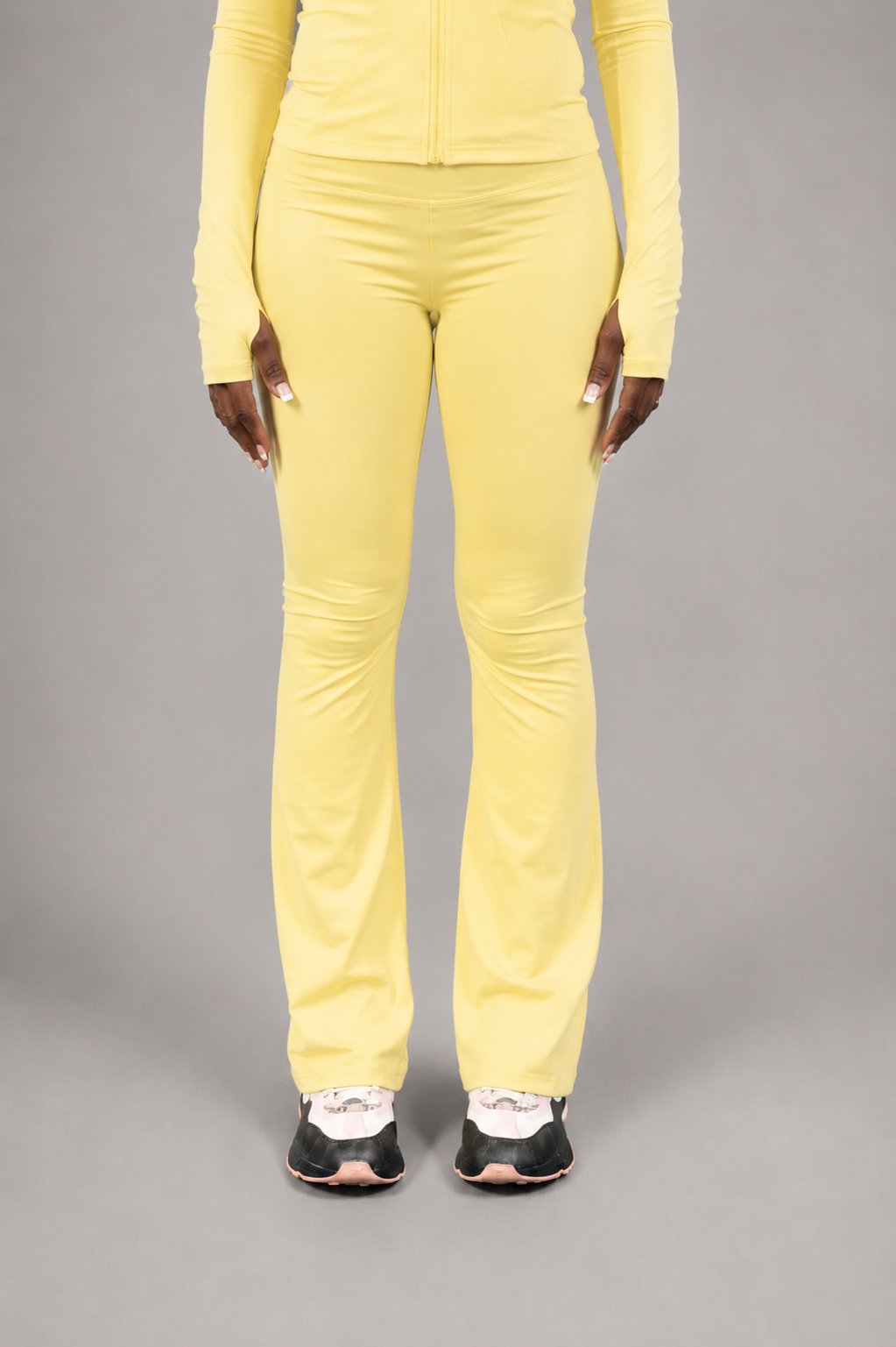 Sculpt Flare Legging - Matcha